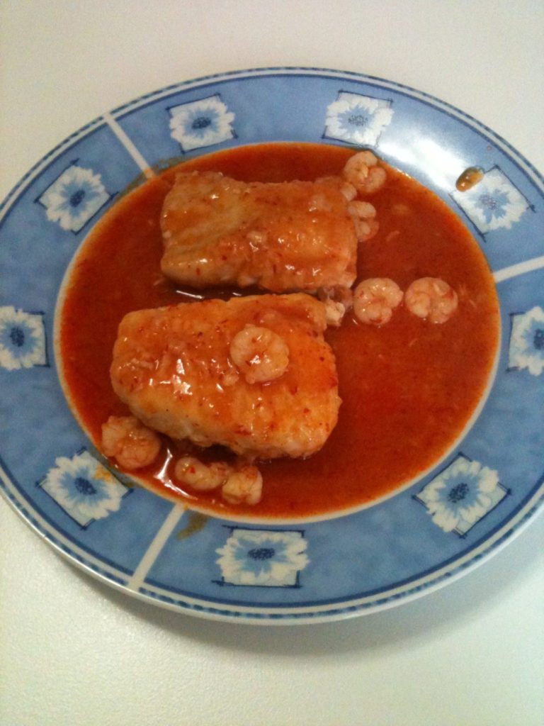 Merluza Salsa roja